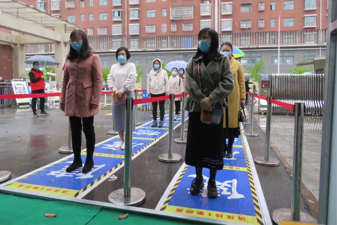 精准防控 备战开学——正阳职专开展开学疫情防控演练